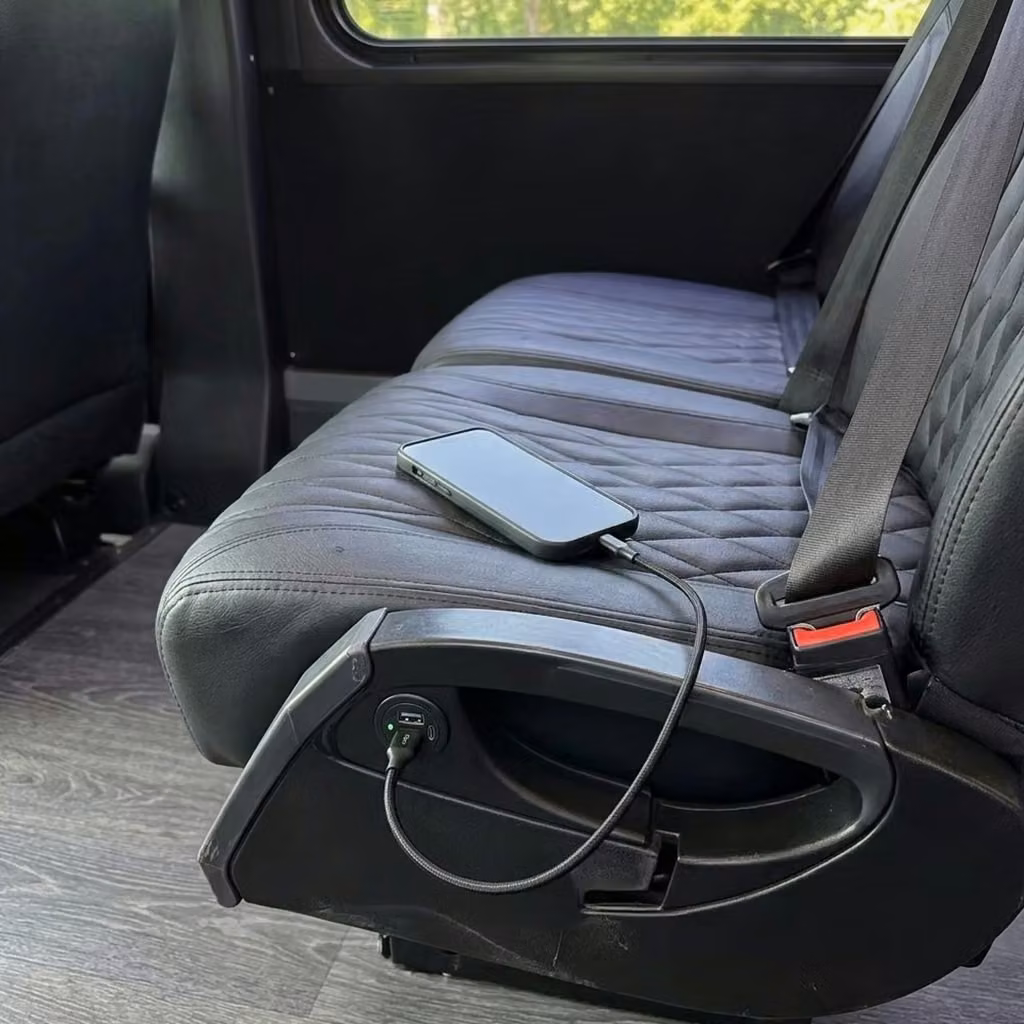 atwater 20 passenger minibus usb charging