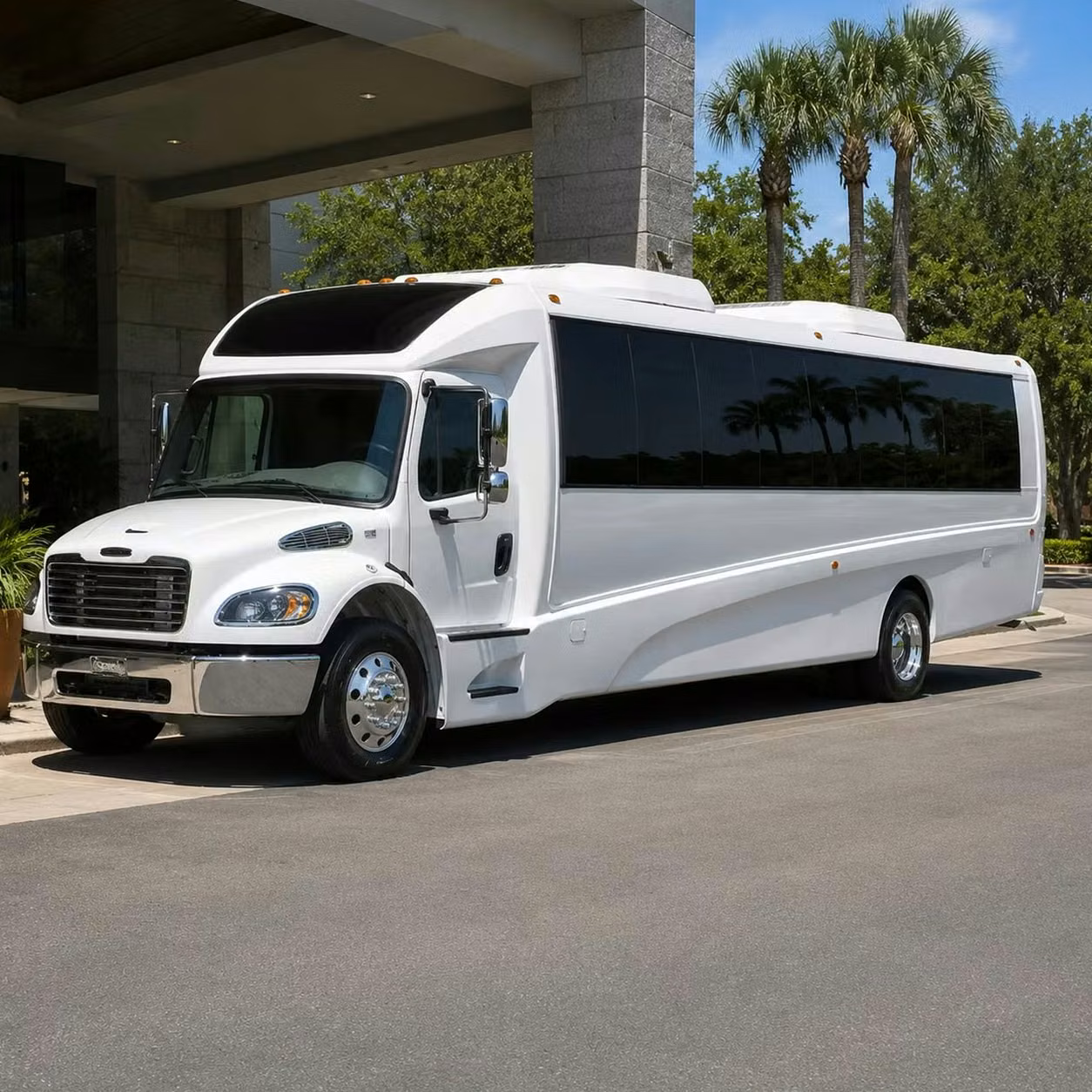 atwater 30 passenger minibus rental