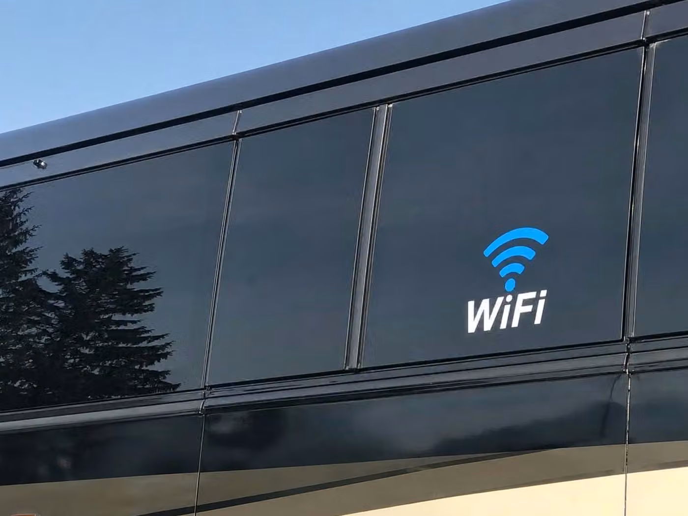 atwater 56 passenger charter bus wifi